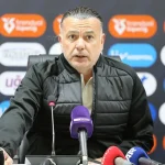 Murat_Sahin_den_yenilgi_sonras_futbolculara_tepki__1738970127