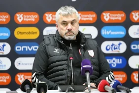 Thomas_Reis_tan_iki_futbolcu_icin_ayrlk_sozleri____1738969794